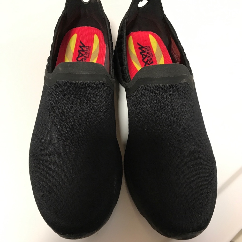 Skechers shoes